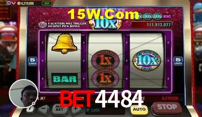 Jogos populares e pagamentos rápidos na Bet4484
